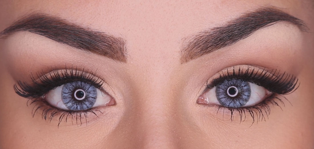 Magic Blue Contact Lenses for Captivating Eyes