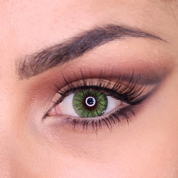 lentilles de contact vert